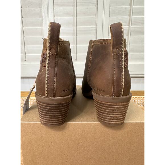 Teva Rapid Anaya Chelsea Brown Boots Waterproof Leather Size 9 NWOB Stylish Warm - Picture 8 of 12